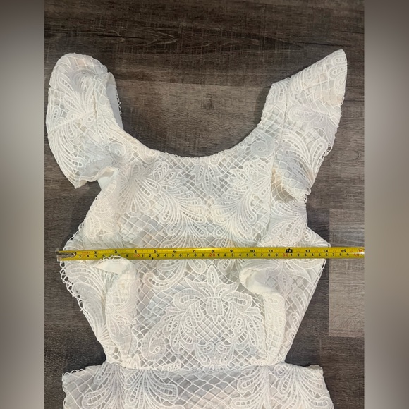 SELFIE LESLIE Jackie Pinafore Filigree Lace Dress in White - Picture 6 of 7